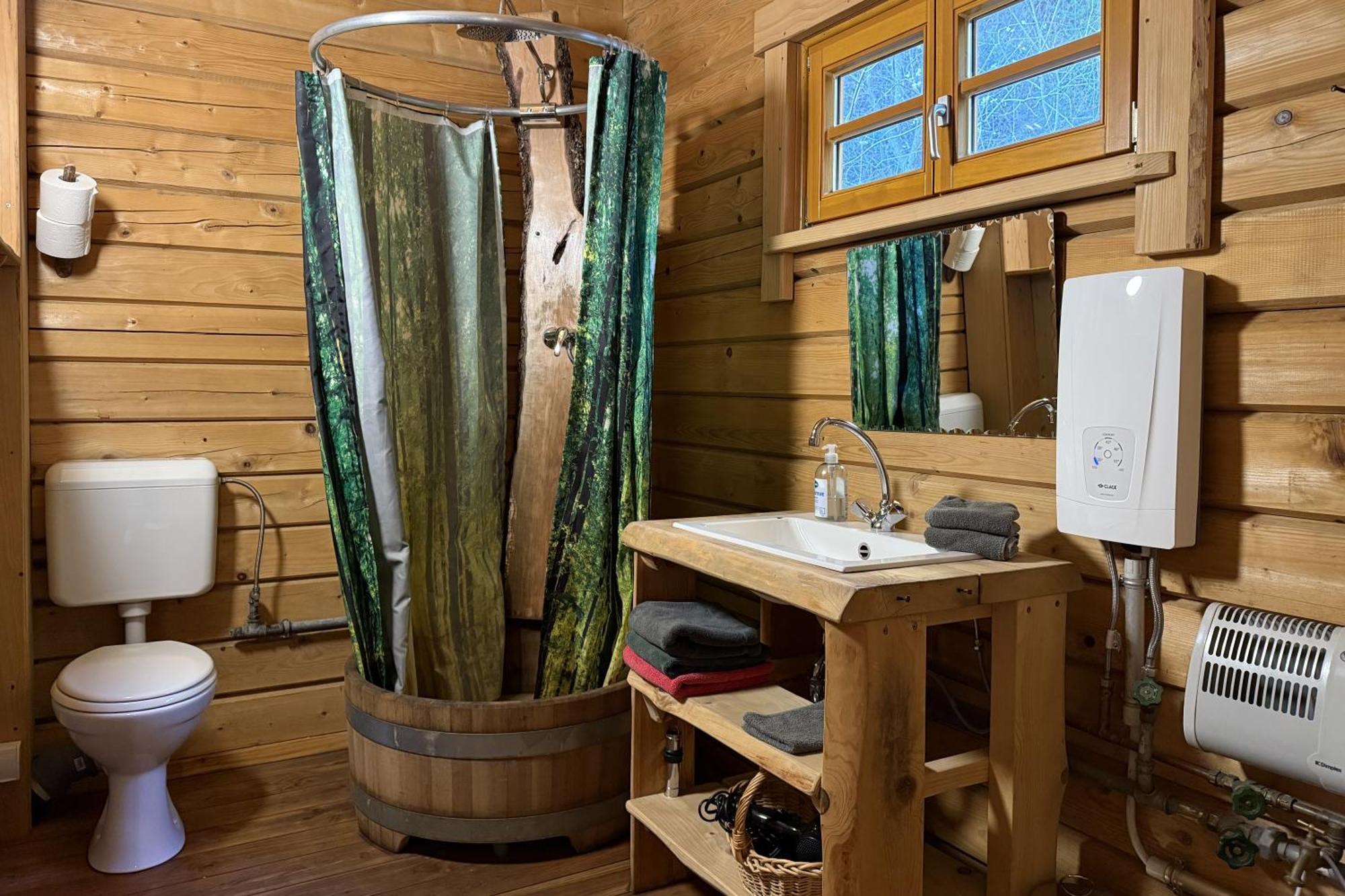 Schwarzwald Blockhaus - Sauna - Kamin - Mit Bettwaesche Und Handtuecher Schenkenzell